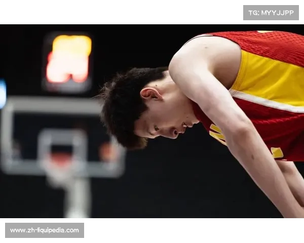 辽宁U19男篮第三节仅得12分,进攻停滞问题暴露战术单一 辽宁U19男篮第三节仅得12分,进攻停滞问题暴露战术单一